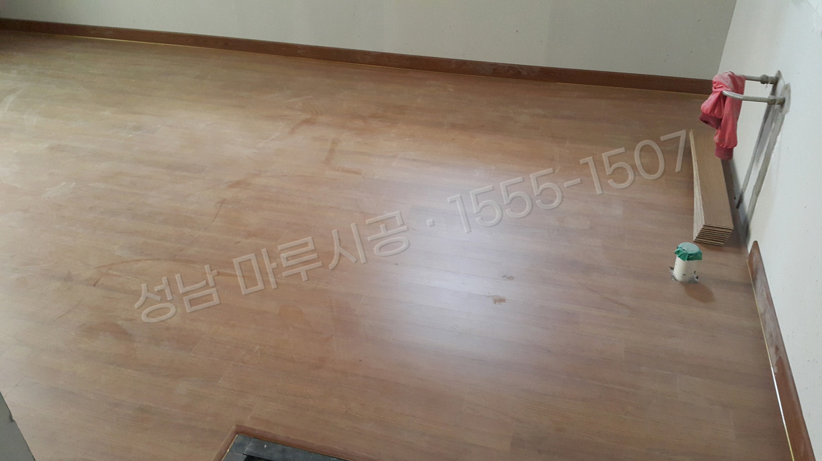 성남 수정구 신흥동 바닥공사 마루시공업체 강마루 한솔 울트라 티크5 아파트 시공 후